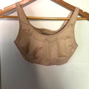 Athleta 32C sports bra